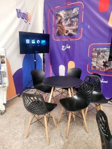 صندلی ایفلی پایه چوبی