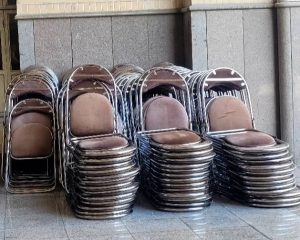 اجاره صندلی تاشو