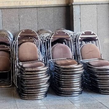 اجاره صندلی تاشو